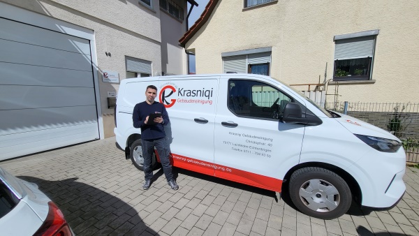 Digitalisierung in der Reinigungsbranche: Wie die Firma Krasniqi Gebäudereinigung mit Formtastic die Effizienz in ihrem Unternehmen steigerte